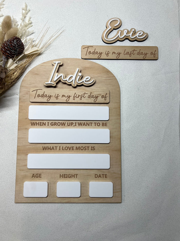 Back to school first/last day personalised board