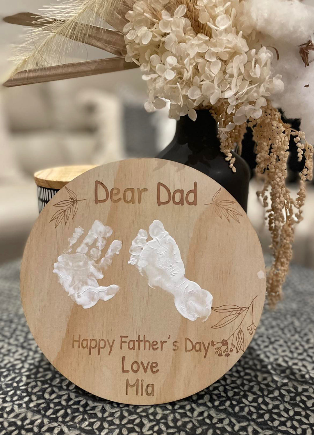 Fathers day/ Mothers Day DIY handprint plaque