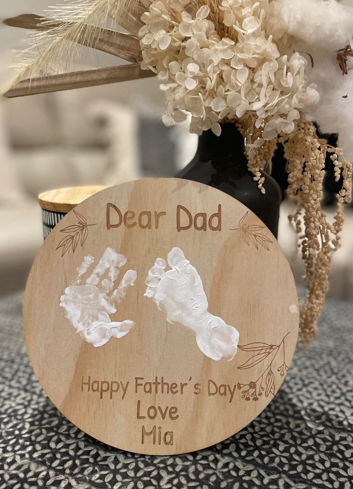 Fathers day/ Mothers Day DIY handprint plaque