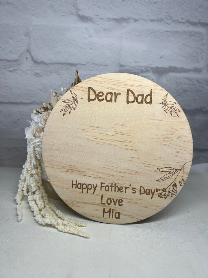 Fathers day/ Mothers Day DIY handprint plaque