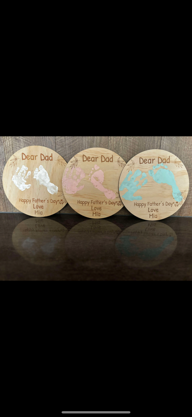 Fathers day/ Mothers Day DIY handprint plaque