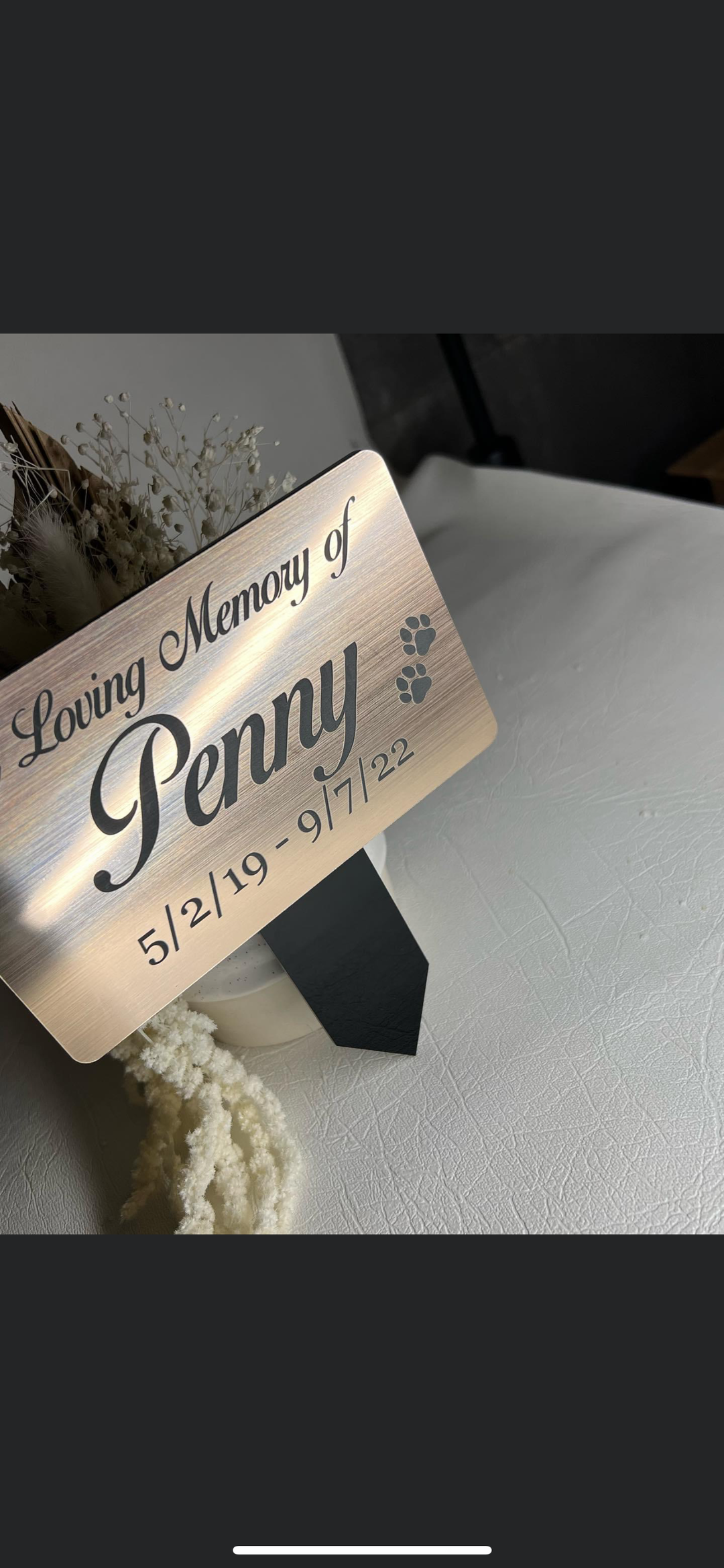 Pet memorial garden plaque