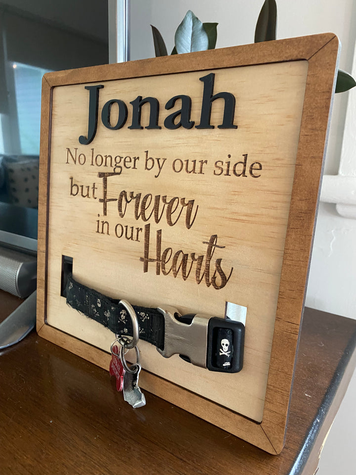 Pet personalised memorial collar holder