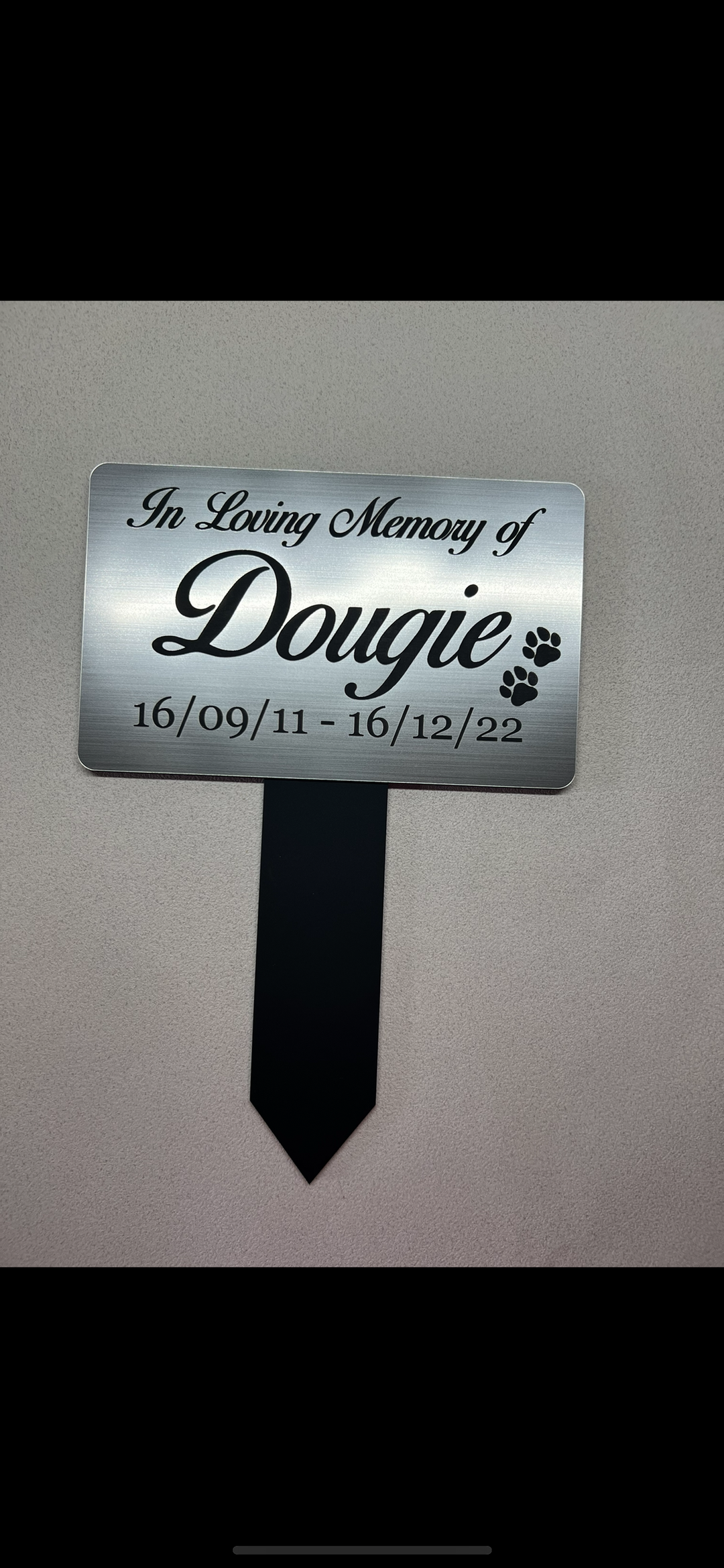 Pet memorial garden plaque