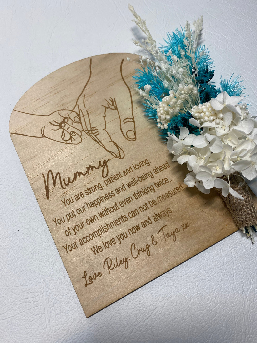 Mothers day circle/arch flower plaque