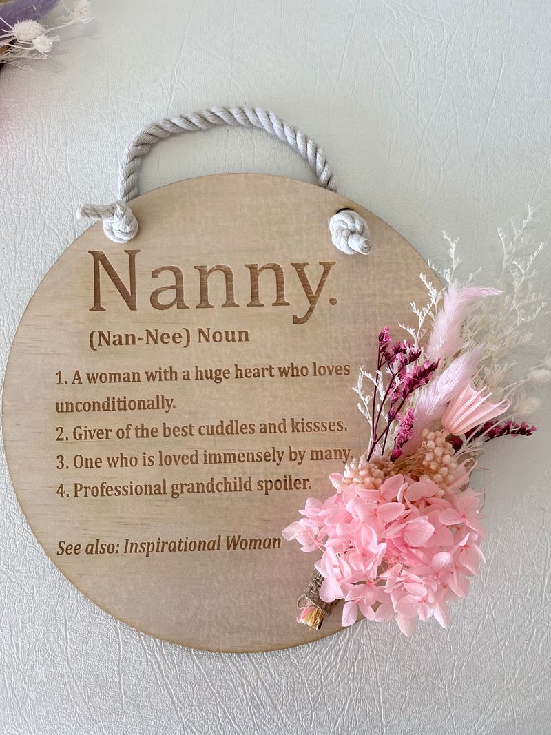 Mothers day circle/arch flower plaque