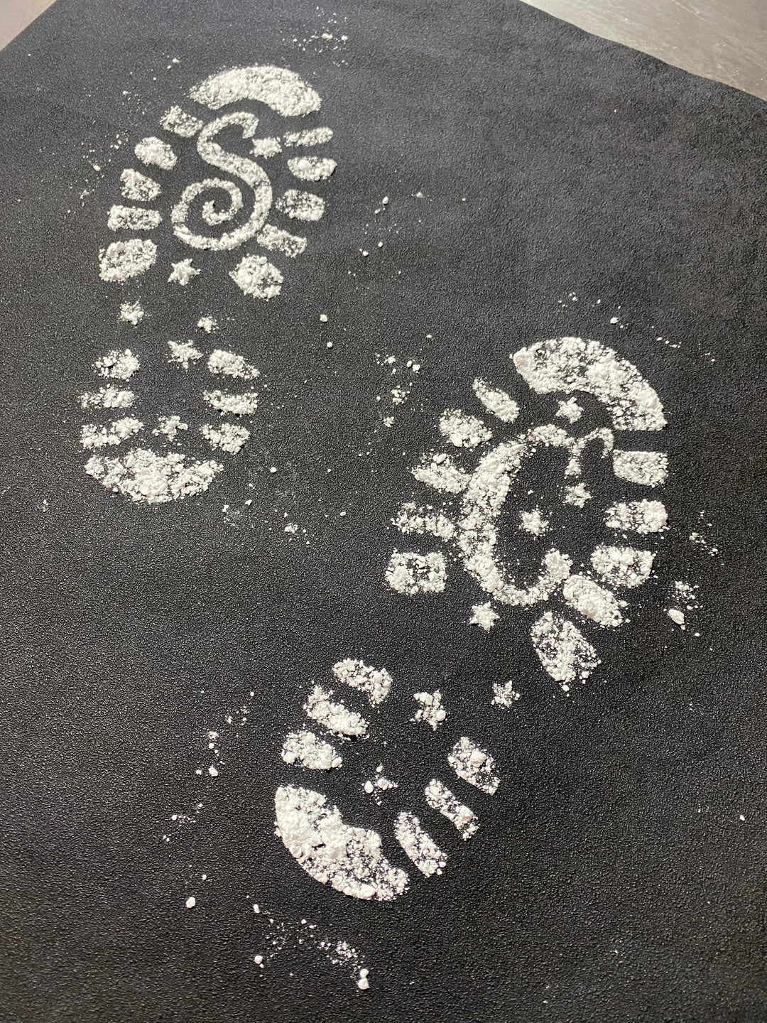 Santa Feet ,Elf Feet and Easter Bunny Feet Stencils